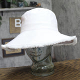 Physician Endorsed Womens Castaway Canvas Bucket Sun Hat Fringe 23PE00A21 White