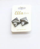 Ella Euro Womens Fashion Organic Wave Square Post Stud Earrings Black .75"