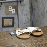 Universal Thread Womens Nesryn Shell Ornament Slide Sandals 93321844 White 9M