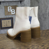 Universal Thread Jenna Platform Boots with Memory Foam Insole Off White 7M