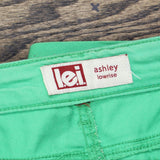 L.e.i. Ashley Lowrise Lightweight Rolled Cuff Shorts Green See Measurements