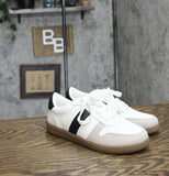 Universal Thread Fashion Sneakers with Memory Foam Insole White Multi 5.5W