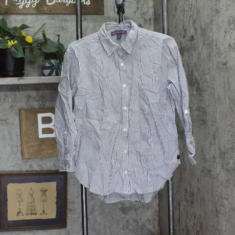 Gloria Vanderbilt Amanda Monogram Button Down Shirt Marine Navy Blue Stripe S