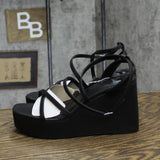 Wild Fable Womens Ronnie Strappy Platform Wedge Heels 89886312 Black 8.5M