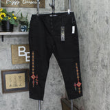 DG2 Womens Embroidered Pull-On Exposed Button Jean 720447 Black 1x