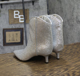 On 34th Womens Aatira Tulip Booties 10019682200 Silver Glitter Gray 5M