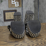 Universal Thread Women's India Platform Heels with Memory Foam Insole Black 7.5M