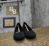 Mia Rasia Womens Round Toe Ballet Flat Sandals GS1578607 Black 10M