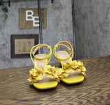 New York Company Womens Gwendolyn Kitten Heel Floral Yellow 6M