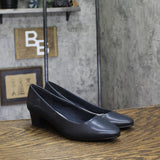 Easy Street Womens Block Heel Faux Leather Pumps PRIM Navy Blue 7M
