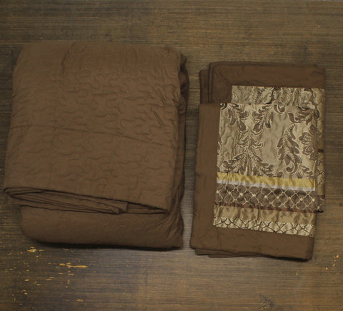 Madison Park Reversible Quilted 3-Piece Bedspread Set Brown / Gold Queen