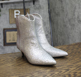 On 34th Womens Aatira Tulip Booties 10019682200 Silver Glitter Gray 6M