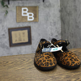 Universal Thread Leopard Print Flats with Buckle Strap Dark Brown / Black 9.5M