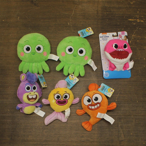 Nickelodeon Assorted Plushes Stuffed Animal and Bath Soaker Multicolor