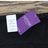 Yummie Reversible Compact Cotton Capri Legging 641861 Black Ocelot M