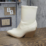 Universal Thread Women's Aubree Ankle Boots 88375051 Off White 6.5M