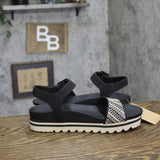 Bearpaw Platform Woven Raffia Buckle Open Toe Slingback Sandals Black / White 9M