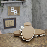 Universal Thread Studded Closed Toe Fisherman Sandals Off White / Gold 8.5M