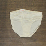 Warner's Women's No Pinching Lace Microfiber Hi-Cut Panties Vanilla Ivory M