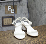 On 34th Womens Pathina Scalloped Sandals Block Heel White Smooth 8.5M