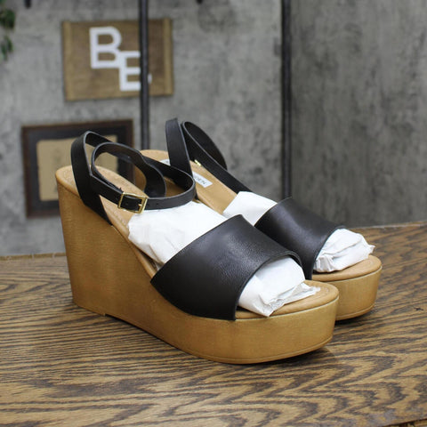 Steve Madden Women's Welsh Heeled Sandal WELS01S1 Black Leather 10M