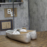 Journee Collection Comfort Halsey Loafer HALSEY-WD Silver / Beige Brown 9W