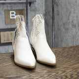 Universal Thread Women's Twyla Western Boots 87934158 Off White 8.5M
