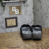 Clarks Breeze Rae Cam Slip-On Sandals 26182100 Black / Gray 9.5M