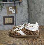 Universal Thread Fashion Sneakers with Memory Foam Insole Light Brown 6.5M