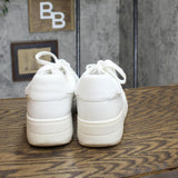 Wild Fable Women's Lola Lace-Up Sneakers 87930193 White 11M