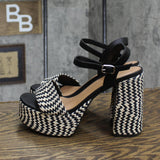 Universal Thread Women's India Platform Heels with Memory Foam Insole Black 7.5M