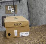 Earth Womens Leah Round Toe Strappy Casual Flat Sandals ETLEAH Black Leather 9M