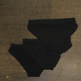 Calvin Klein Womens Bonded Flex Seamless 3-Pack Mid Rise Bikini Panty Black M