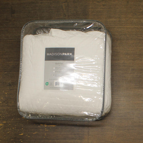 Madison Park Jaxson Quilt Coverlet 3-Piece Set Stripe White King / Cal King