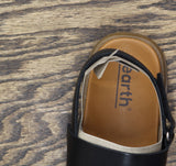 Earth Womens Leah Round Toe Strappy Casual Flat Sandals ETLEAH Black Leather 9M