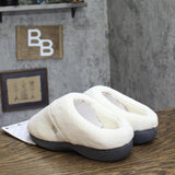 Isotoner Womens Classic Clog Slippers Fuzzy Cozy Ewe White / Gray S (6.5-7)