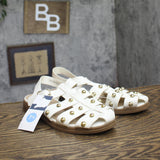 Universal Thread Winnie Studded Fisherman Sandals 92562772 White / Gold 7.5M