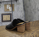 Earth Womens Adara Heeled Sandals ETADARA Black Leather 7.5M