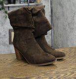 Universal Thread Womens Junie Tall Boots 90975015 Brown 6M