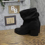 Style & Co Genoviaa Micro Suede Ruched Scrunch Booties 10019687600 Black 6M
