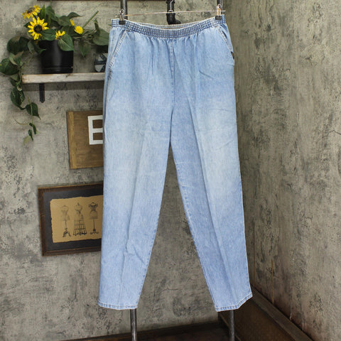 Vanity Fair Pull-On Denim Jeans with Elastic Waist Light Blue 18W Reg