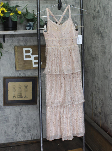 Speechless Sleeveless Sequin Patterned V Neck Tiered Maxi Dress Rose Gold 8