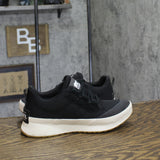 Sorel Womens Out N About III Waterproof Low Top Sneakers Black / Sea Salt 8M