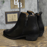 Journee Signature Womens Charlotte Leather Ankle Boots CHARLOTTE Black 6M