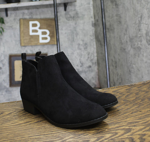 American Rag Womens Cadee Almond Toe Ankle Fashion Boots Black Microsuede 10M