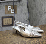 INC International Concepts Slingback Kitten Heel Pumps Silver Crinkle Gray 8.5M