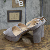 Journee Collection Womens Open Toe Strappy Platform Pumps NAIRRI-GRY Gray 8M