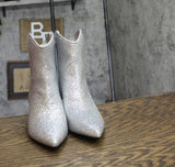 On 34th Womens Aatira Tulip Booties 10019682200 Silver Glitter Gray 6M