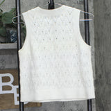 Universal Thread Womens Sleeveless Crewneck Crocheted Sweater Vest Cream White S