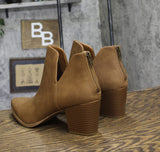 Sun + Stone Womens Pull On Elizaa Booties 10010962100 Cognac Brown 12M